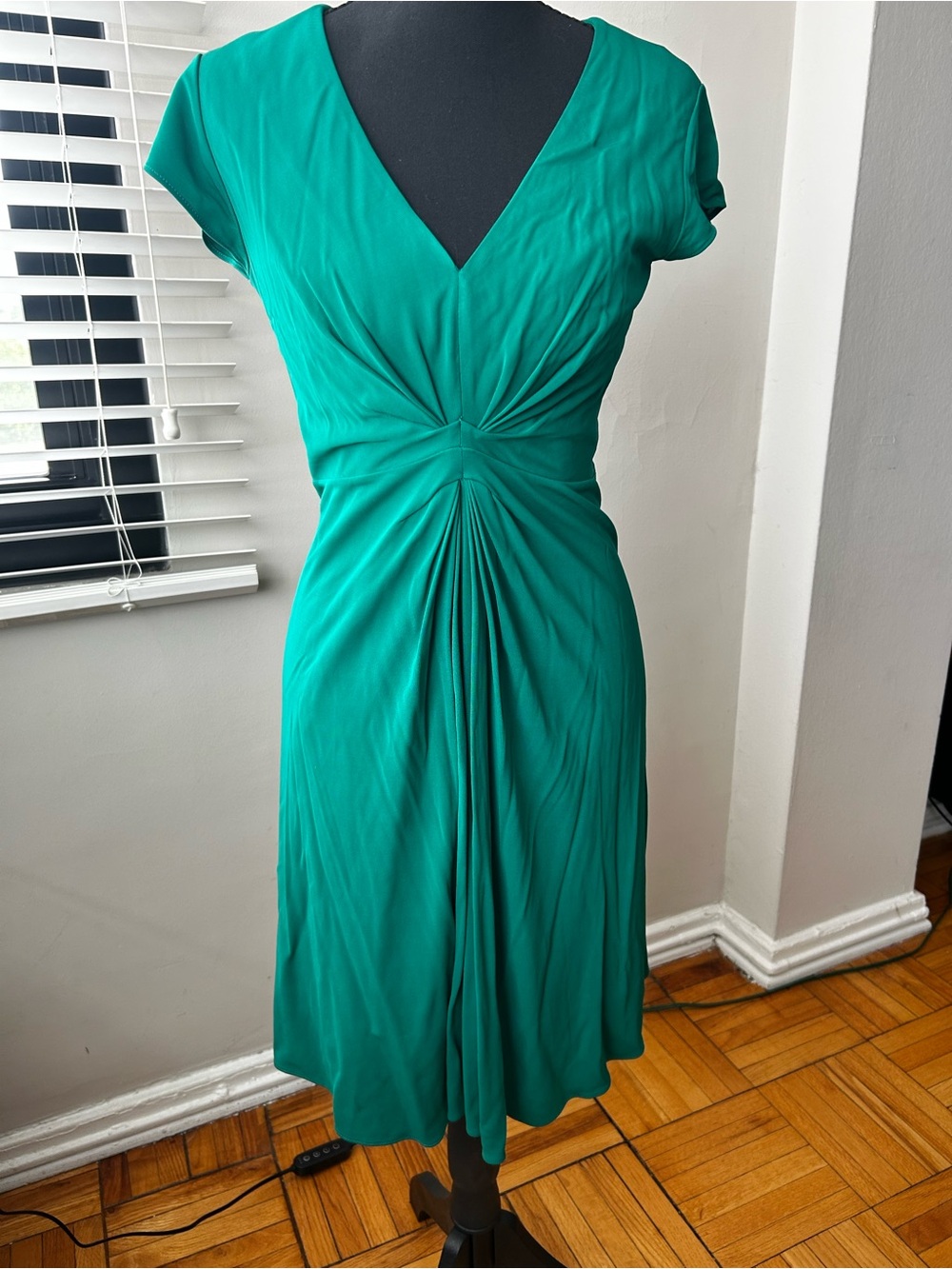 Banana Republic Emerald Green V-Neck Twist Midi Dress